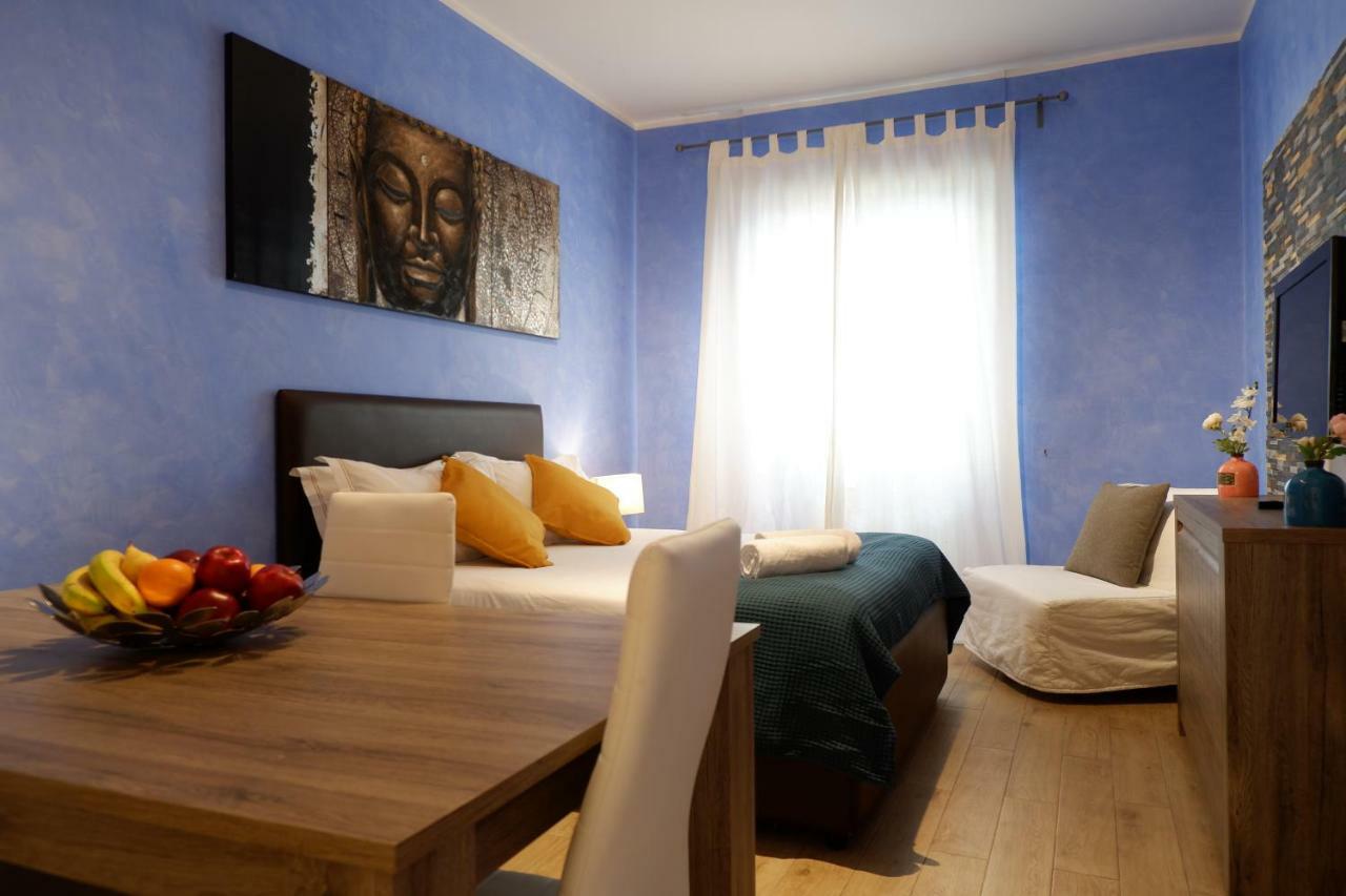 The Blue Strawberry House In San Giovanni Roma Экстерьер фото